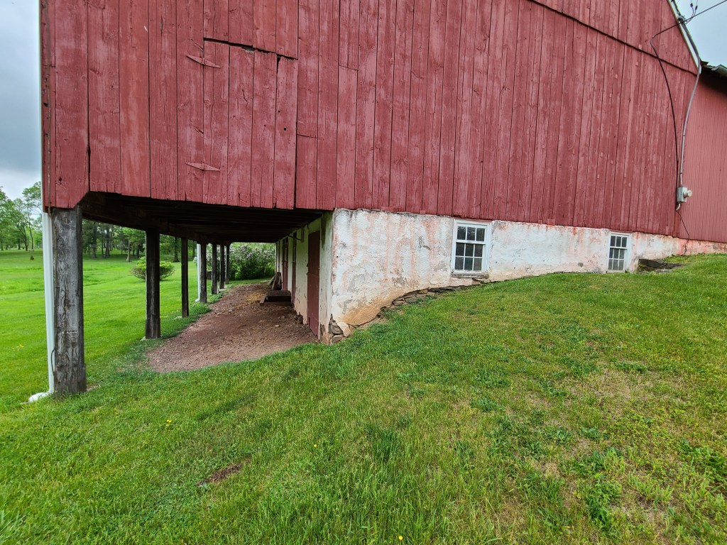 Hello From The&nbsp;Manor